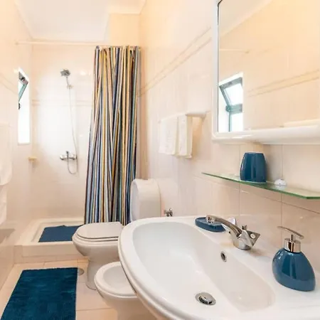 2 Bedroom Vilamoura - 10 Min To Marina Διαμέρισμα Quarteira