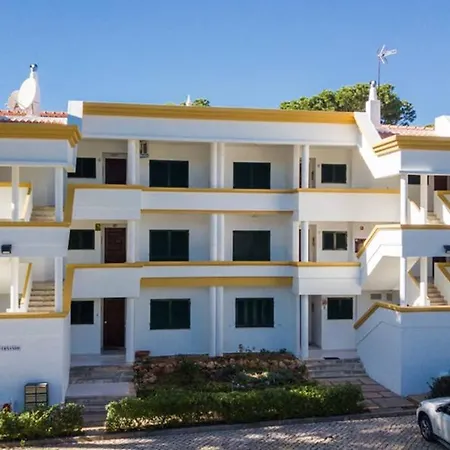 2 Bedroom Vilamoura - 10 Min To Marina Apartment *